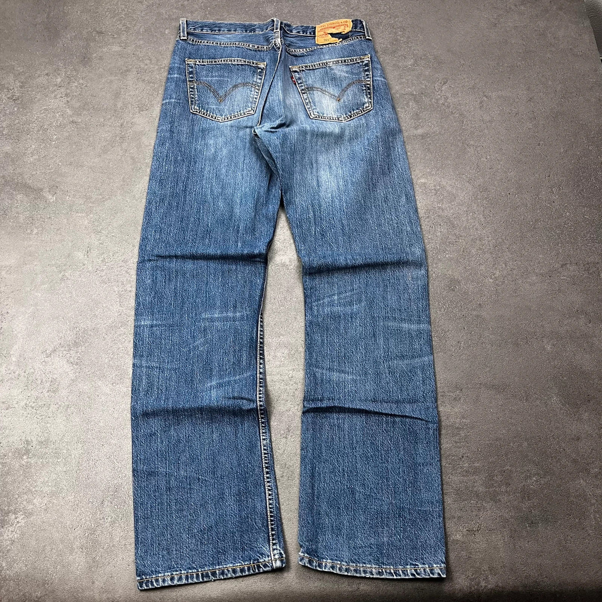 Vintage Levi's 501 Jeans Herren W33 L34 Blau – Rückansicht