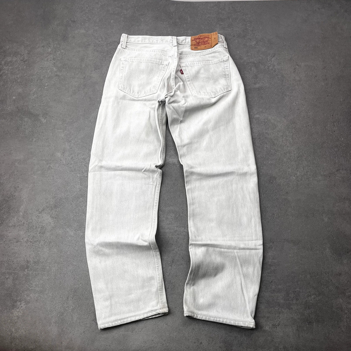 Vintage Levi's 501 Jeans Herren W31 L30 Hellgrau – Rückansicht