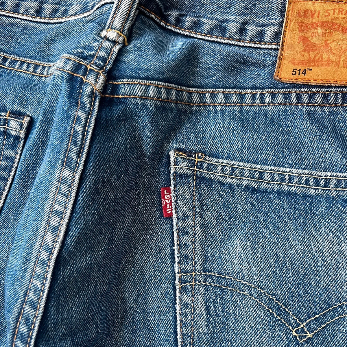 Vintage Levi's 514 Jeans Herren W33 L34 – Red Tab und Gesäßtasche