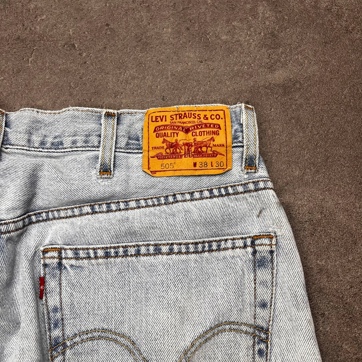 Vintage Levi's 505 Jeans Herren W38 L30 – Lederpatch und Red Tab