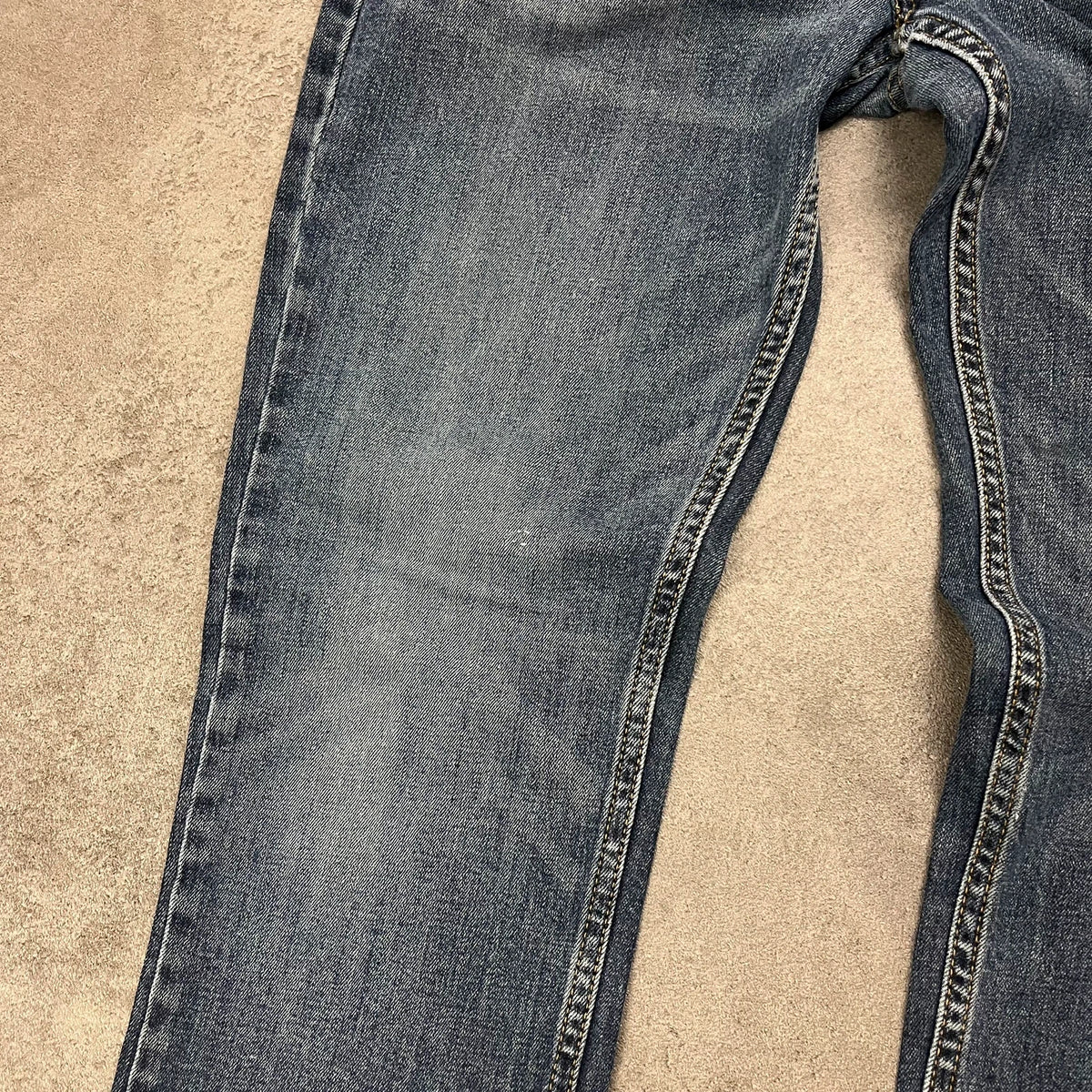 Vintage Levi's Skinny Jeans Herren W33 L32 Blau – Beinverlauf