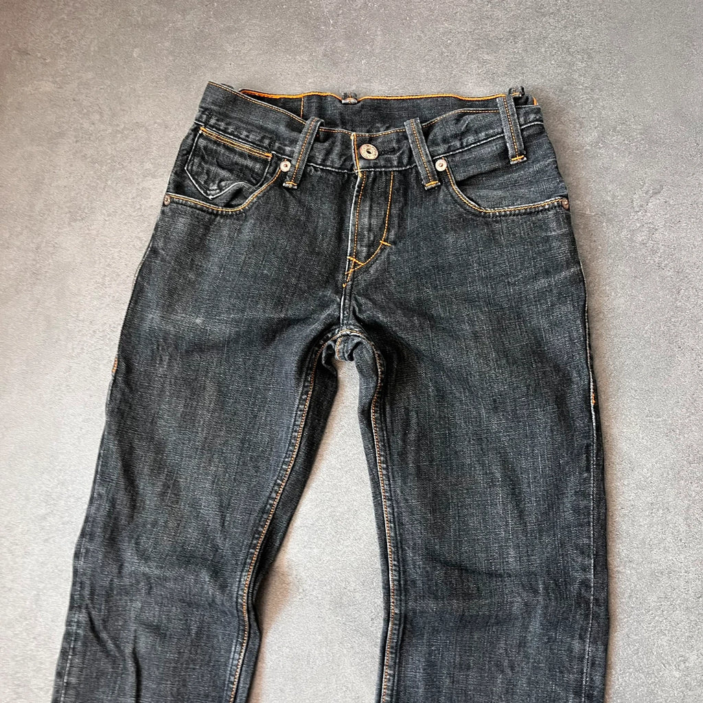 Vintage Levi's 511 Slim Jeans Herren W31 L32 Schwarz – Vorderseite Detail