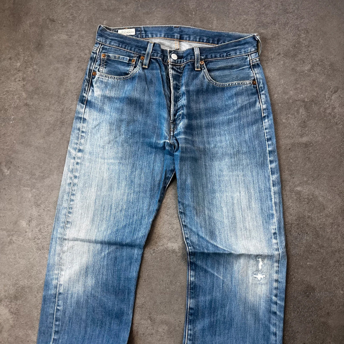 Vintage Levi's 501 Jeans Herren Straight W32 L32 Washed Blau 2000s