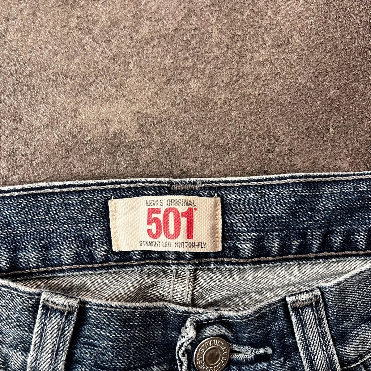 Vintage Levi's 501 Jeans Herren Straight W32 L30 Washed Blau 2000s
