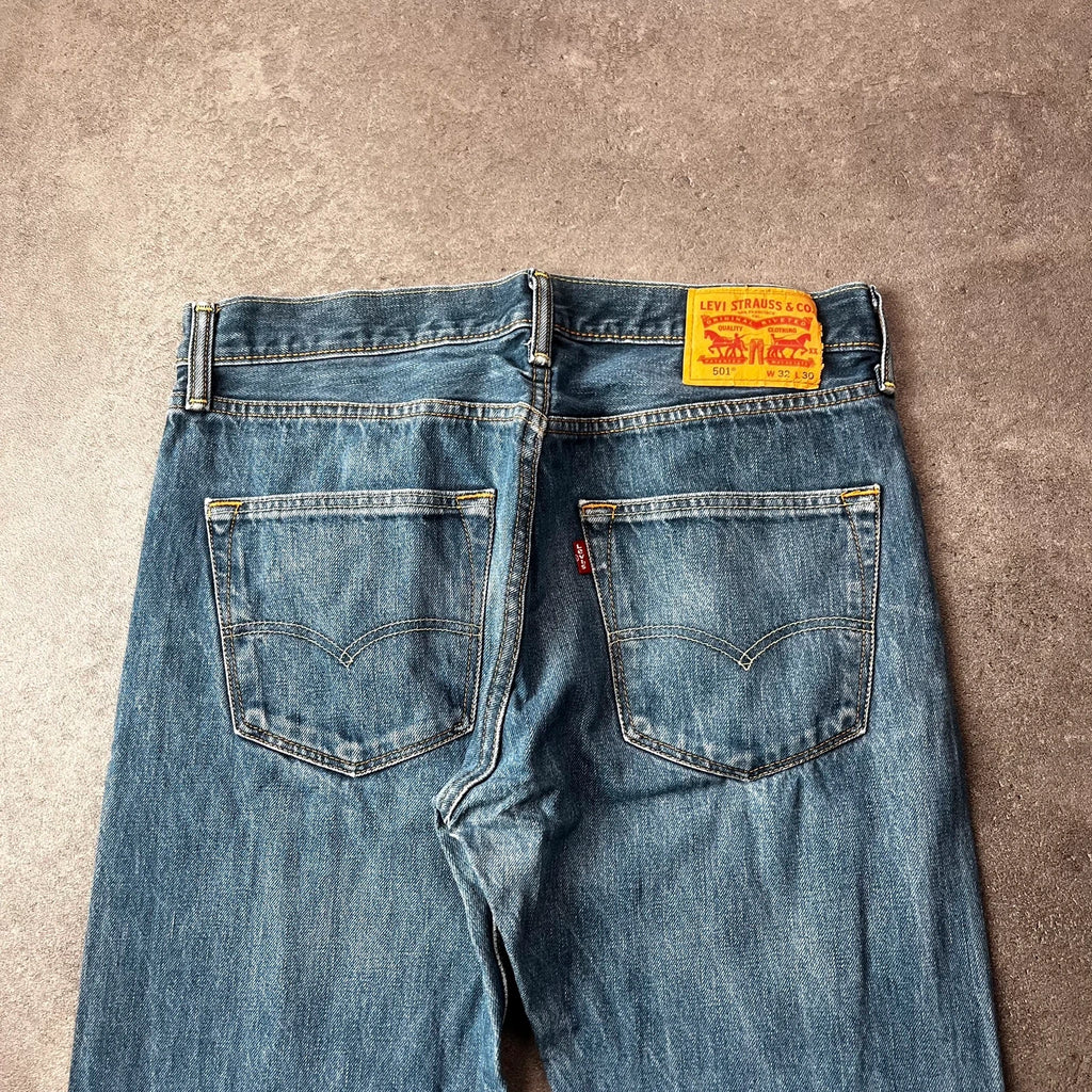 Vintage Levi's 501 Jeans Herren Straight W32 L30 Blau 2000s