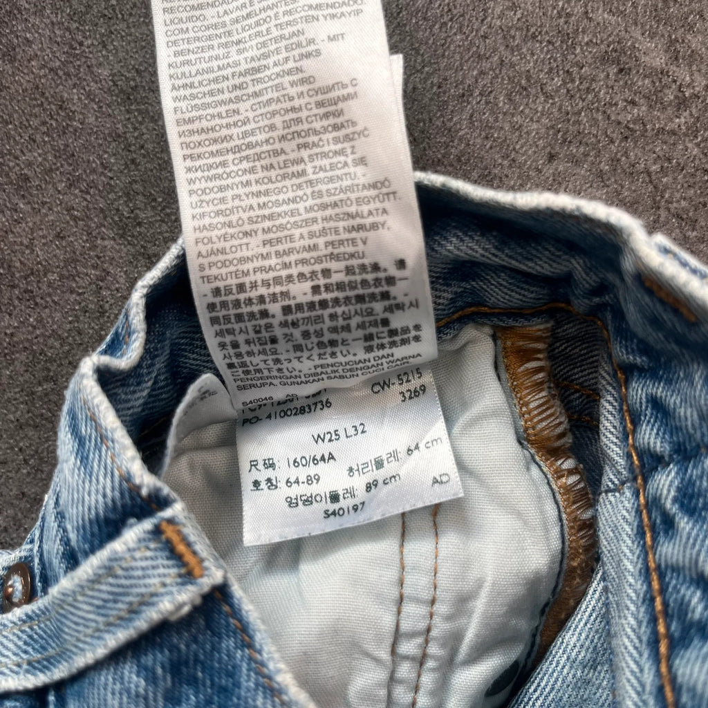 Vintage Levi's 501 Jeans Damen Straight W25 L32 Gr. XS Washed Hellblau 2000s