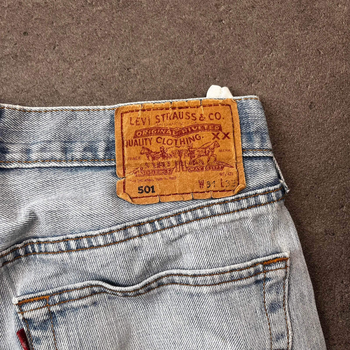 Vintage Levi's 501 Jeans Herren Straight W31 L32 Washed Hellblau 2000s