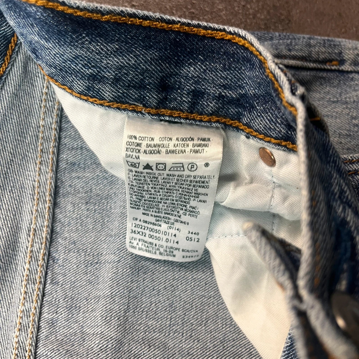 Vintage Levi's 501 Jeans Herren Straight W36 L32 Crazy Washed Blau 2000s