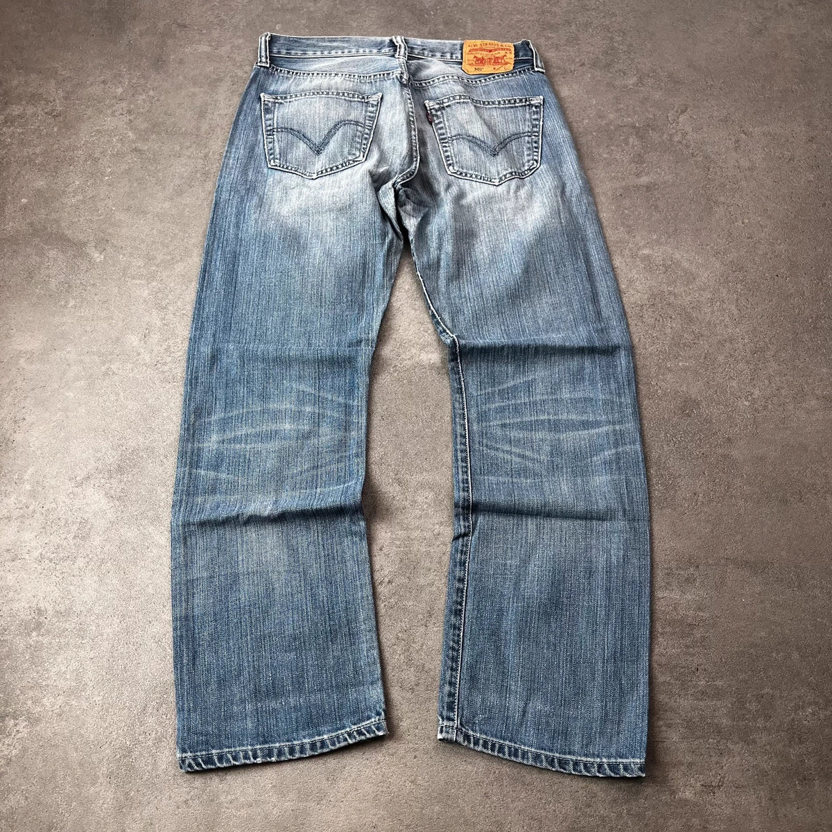 Vintage Levi's 501 Jeans Herren Straight W32 L30 Washed Blau 2000s