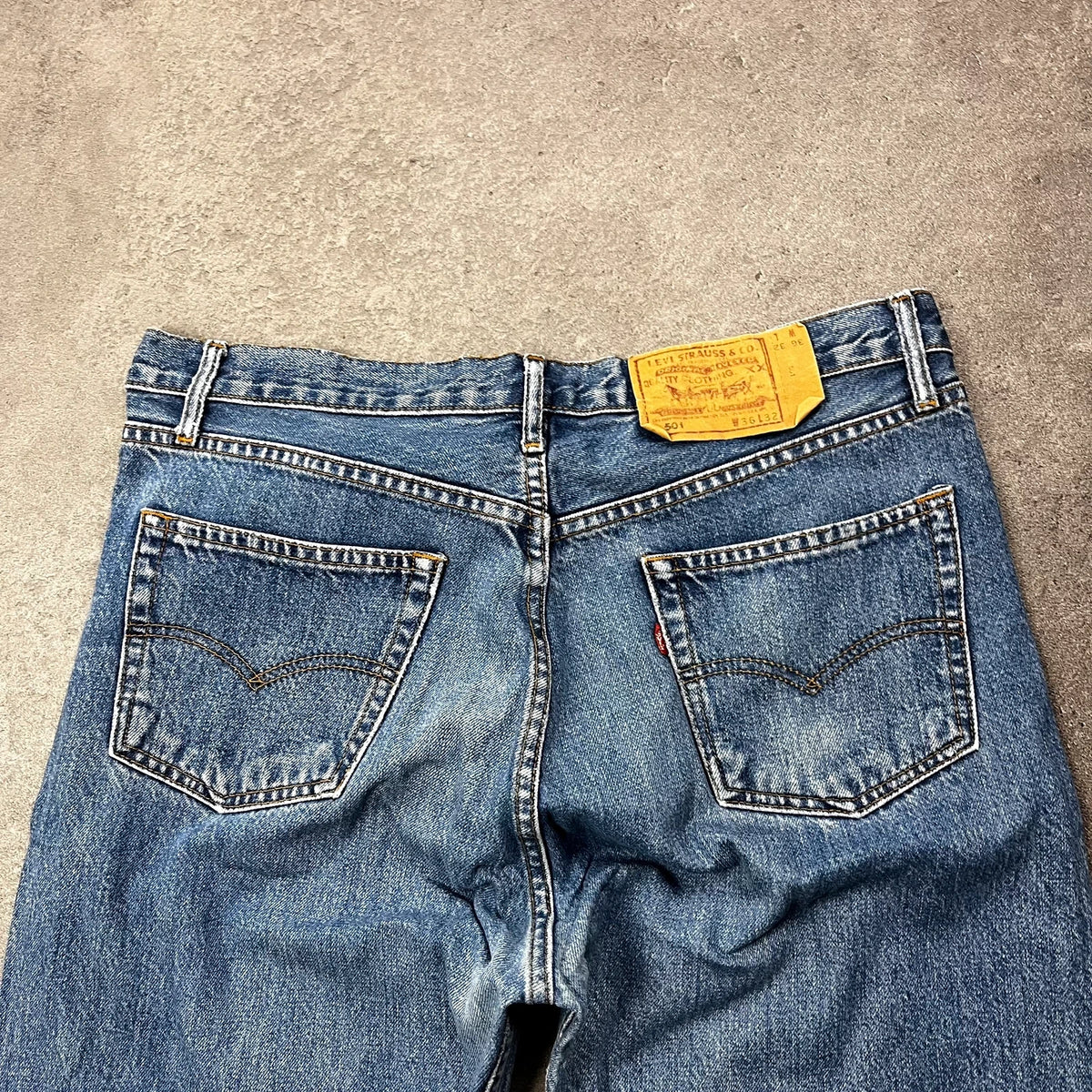 Vintage Levi's 501 Jeans Herren Straight W36 L32 Hellblau 1990s