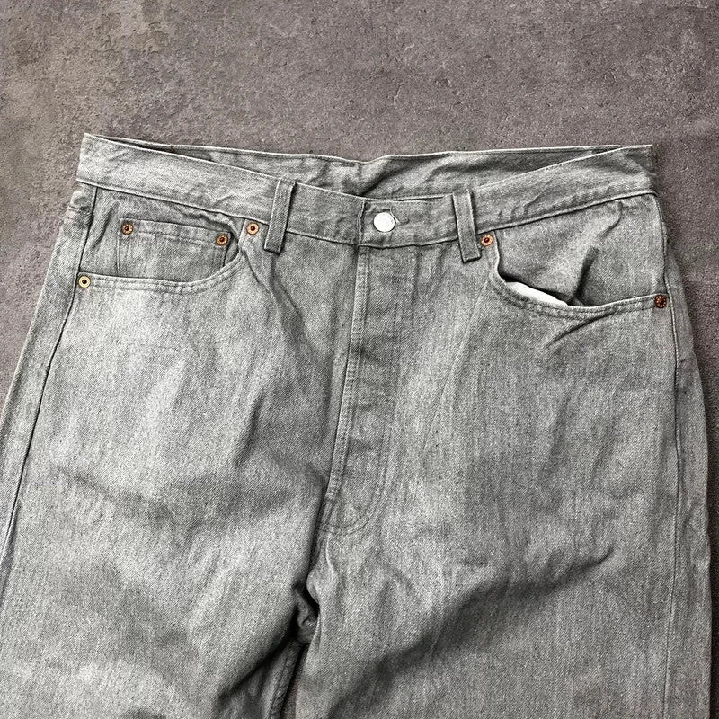 Vintage Levi's 501 Jeans Herren Straight W38 L32 Made in USA Grau 1980s