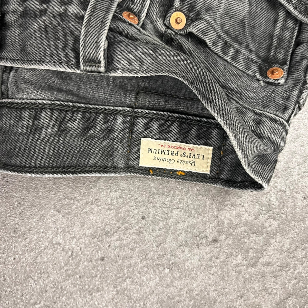 Vintage Levi's 501 Jeans Herren Straight W26 L32 Grau/Schwarz 2000s