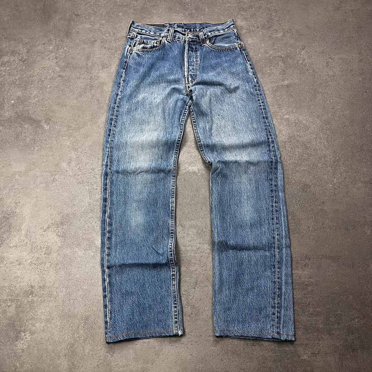 Vintage Levi's 501 Jeans Herren Straight W28 L30 Made in USA Hellblau 2000s