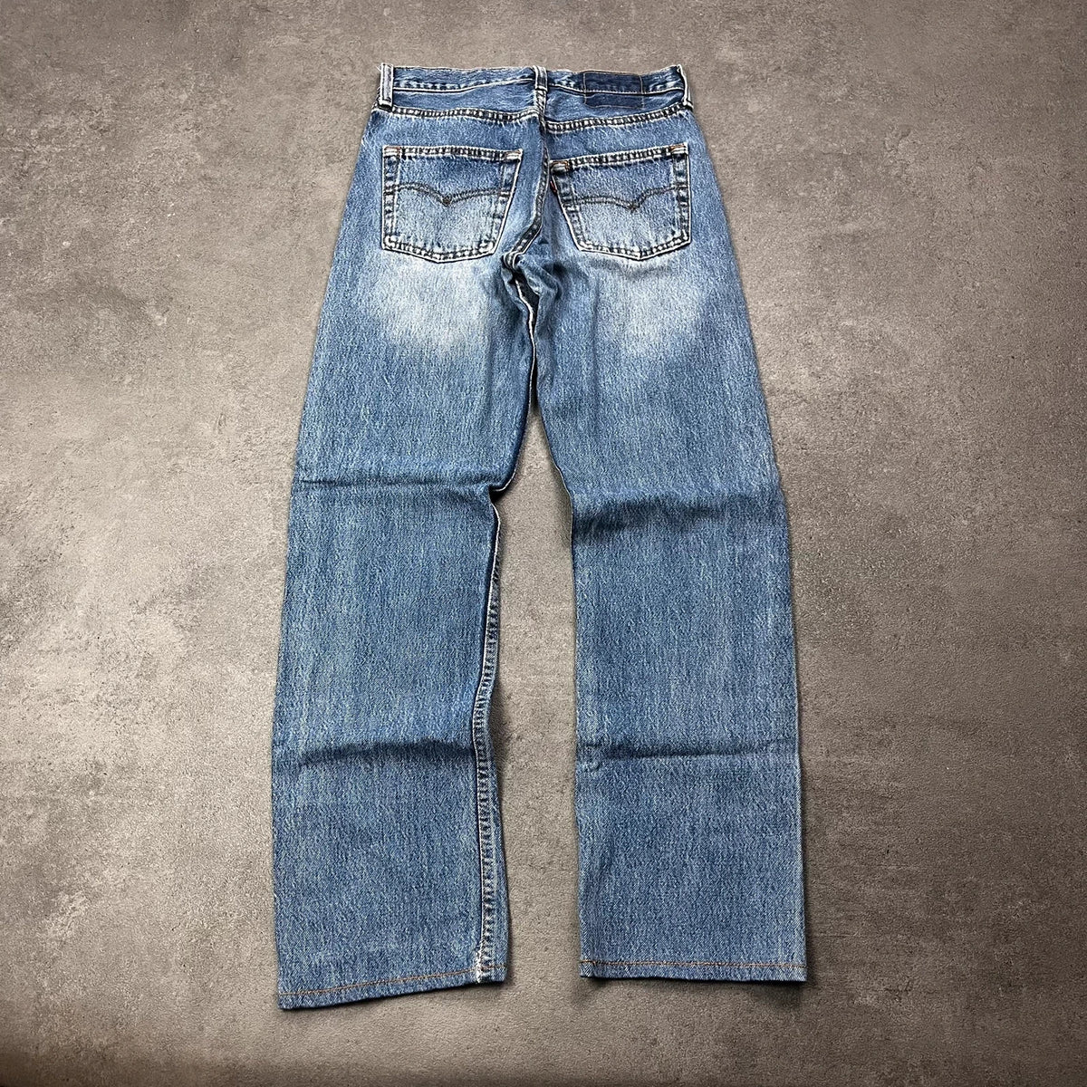 Vintage Levi's 501 Jeans Herren Straight W28 L30 Made in USA Hellblau 2000s