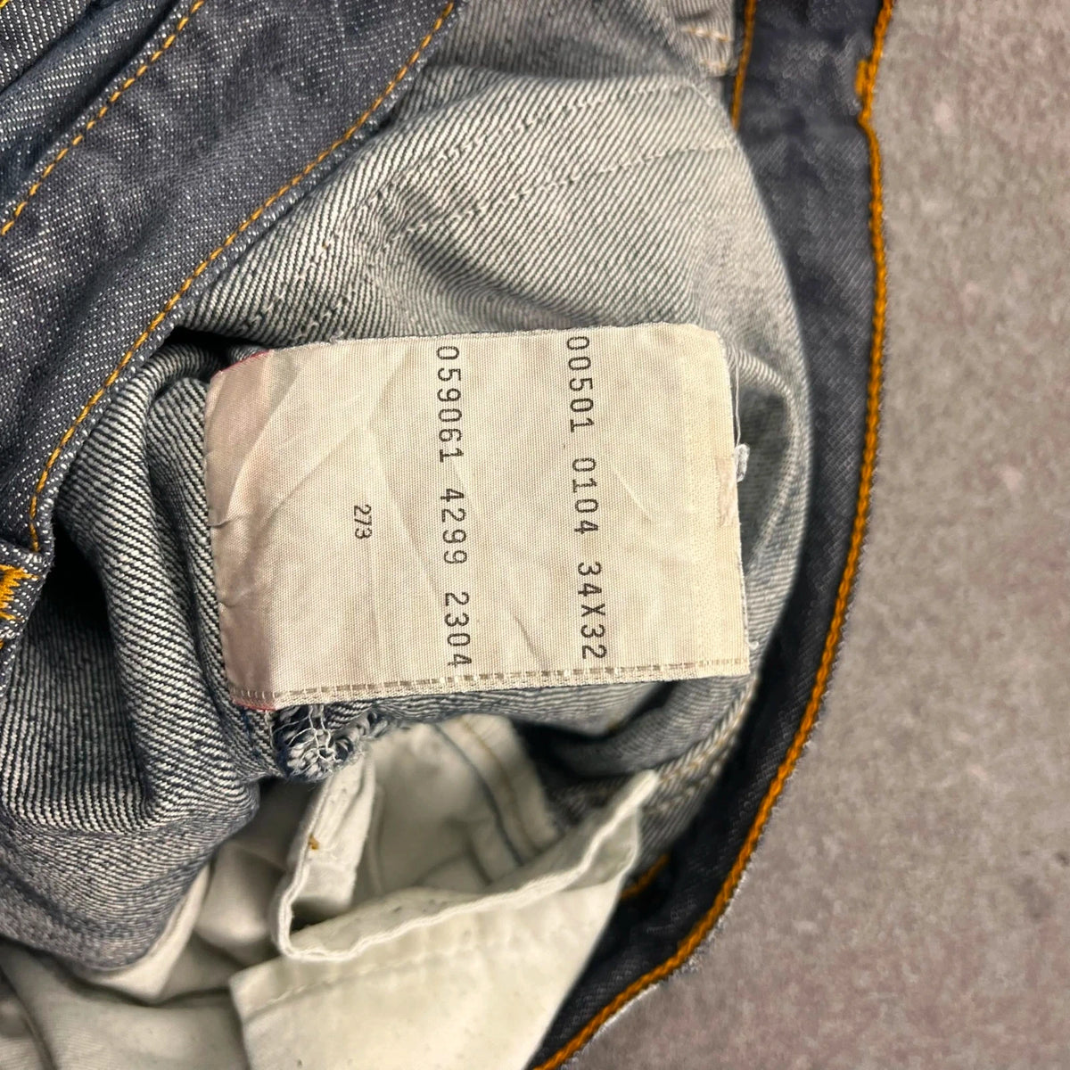 Vintage Levi's 501 Jeans Herren Straight W34 L32 Dunkelblau