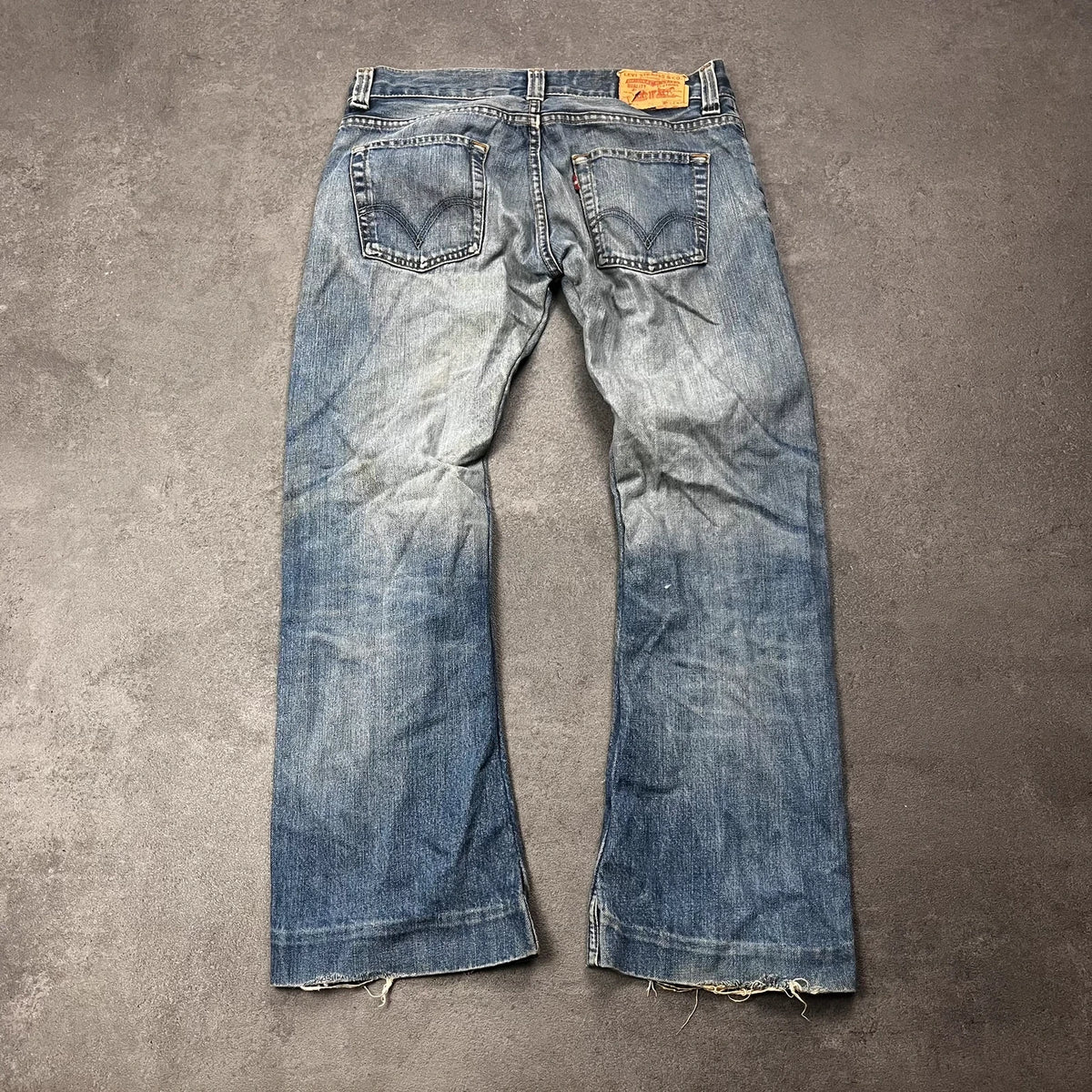Vintage Levi's 512 Bootcut Jeans W33 L30 Blau Grau Heavy Washed – Ansicht 2