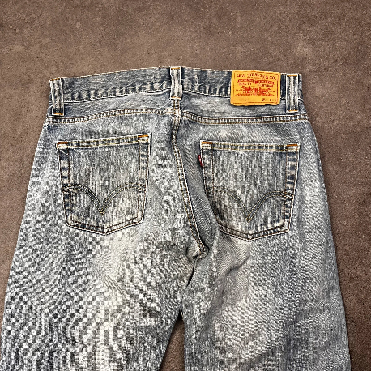 Vintage Levi's 512 Bootcut Jeans W33 L30 Hellblau Heavy Washed – Ansicht 4