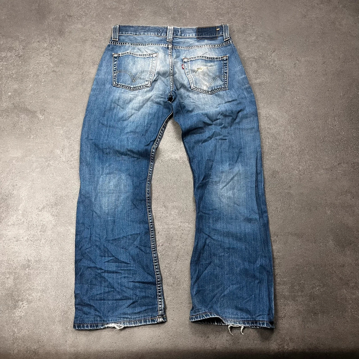 Vintage Levi's 512 Bootcut Jeans W32 L30 Blau Distressed – Ansicht 2