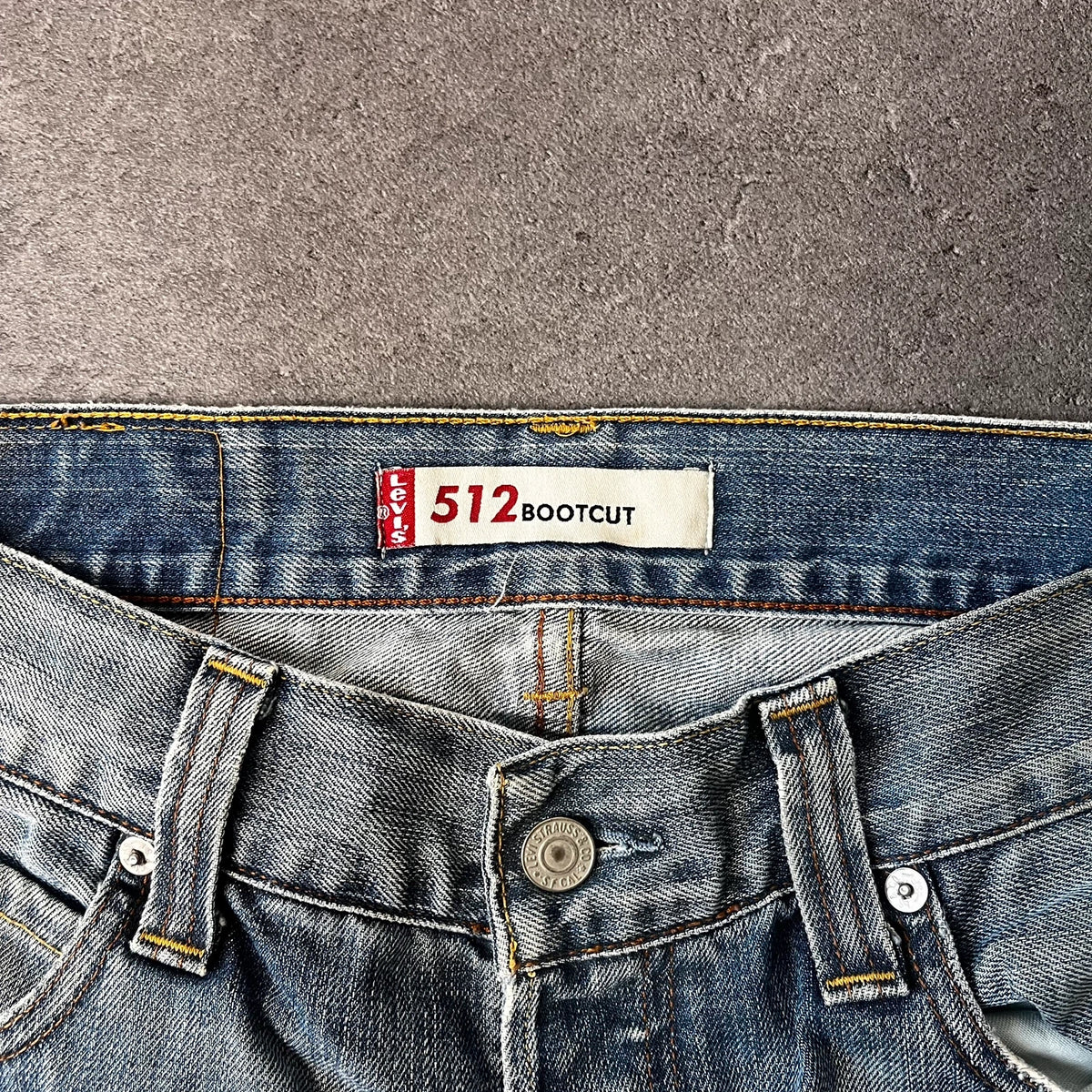 Vintage Levi's 512 Bootcut Jeans W32 L28 Blau Grau Heavy Washed – Ansicht 5