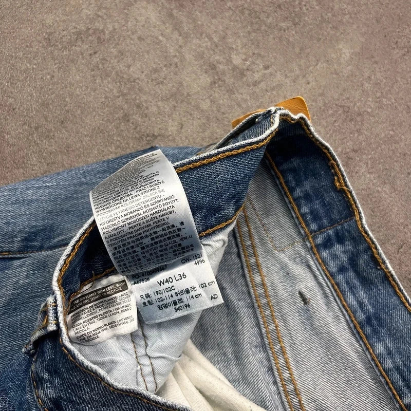 Vintage Levi's 501 Jeans Herren Straight Fit W40 L34 Hellblau Washed – Ansicht 7