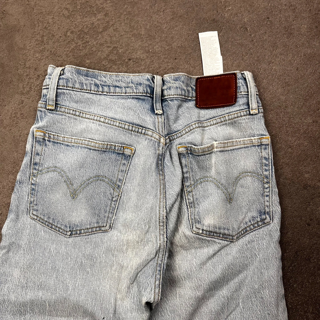 Vintage Levi's 501 Jeans Damen W26 L28 Hellblau Straight – Ansicht 4