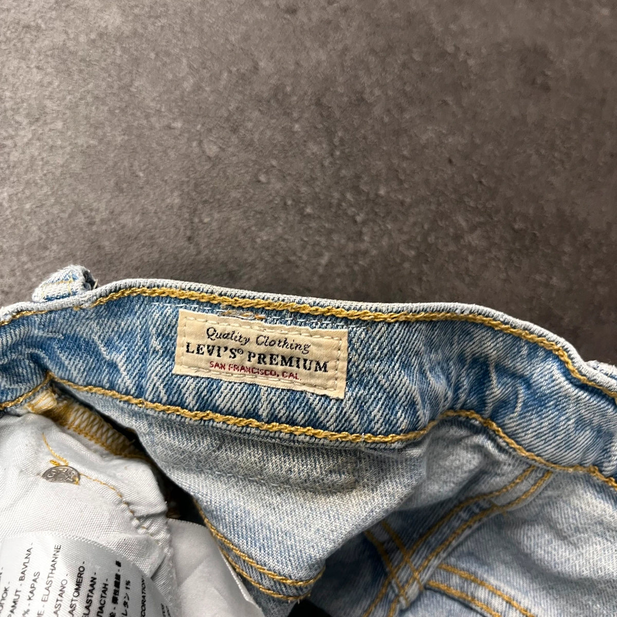 Vintage Levi's 501 Jeans Damen W26 L28 Hellblau Straight – Ansicht 5