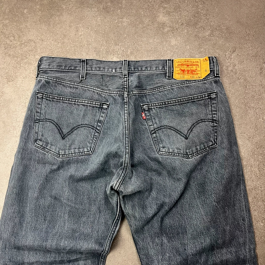 Vintage Levi's 501 Jeans Herren Straight Fit W40 L32 Blaugrau – Ansicht 4