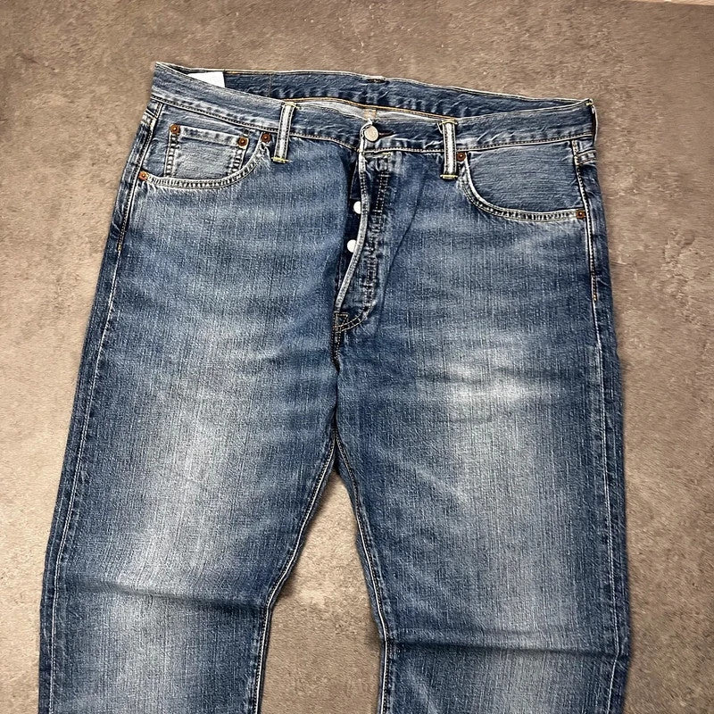 Vintage Levi's 501 Jeans Herren – Vorderseite