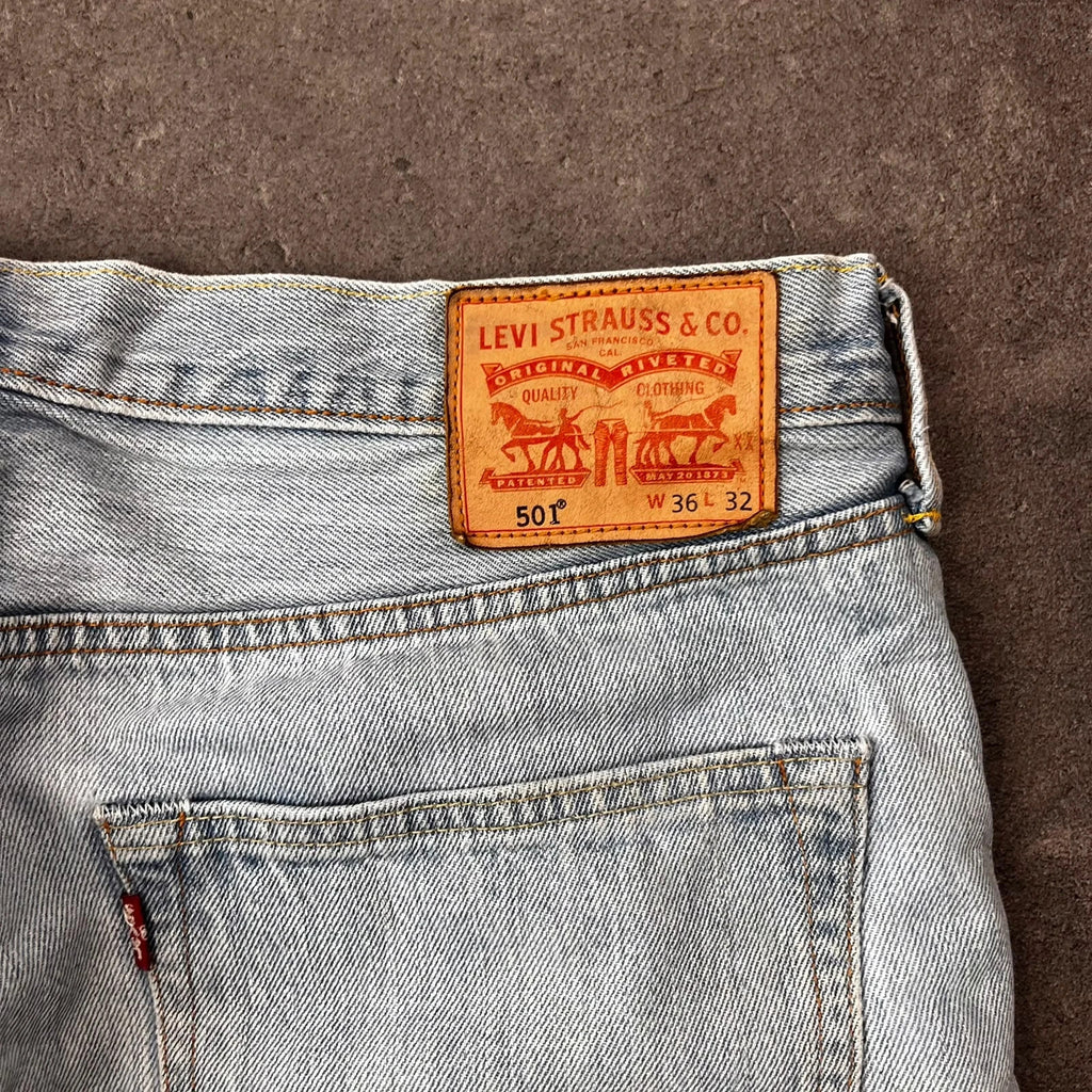Vintage Levi's 501 Jeans Herren Straight W36 L32 Hellblau 2000s, Bild 4