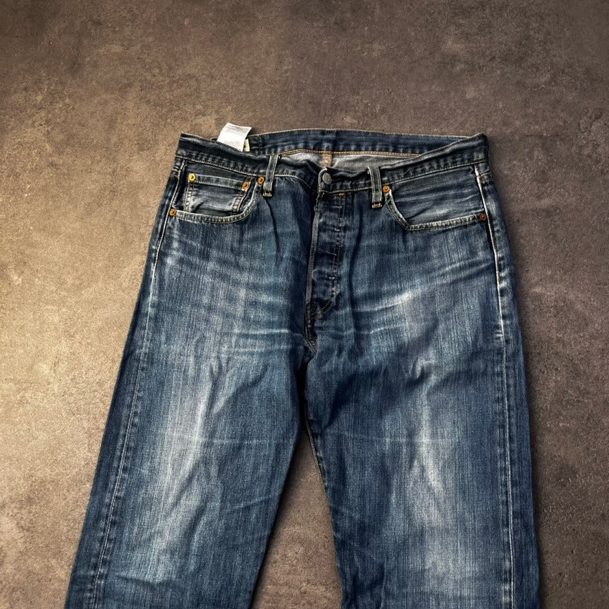 Vintage Levi's 501 Premium Jeans Herren Straight W34 L36 Washed Blau