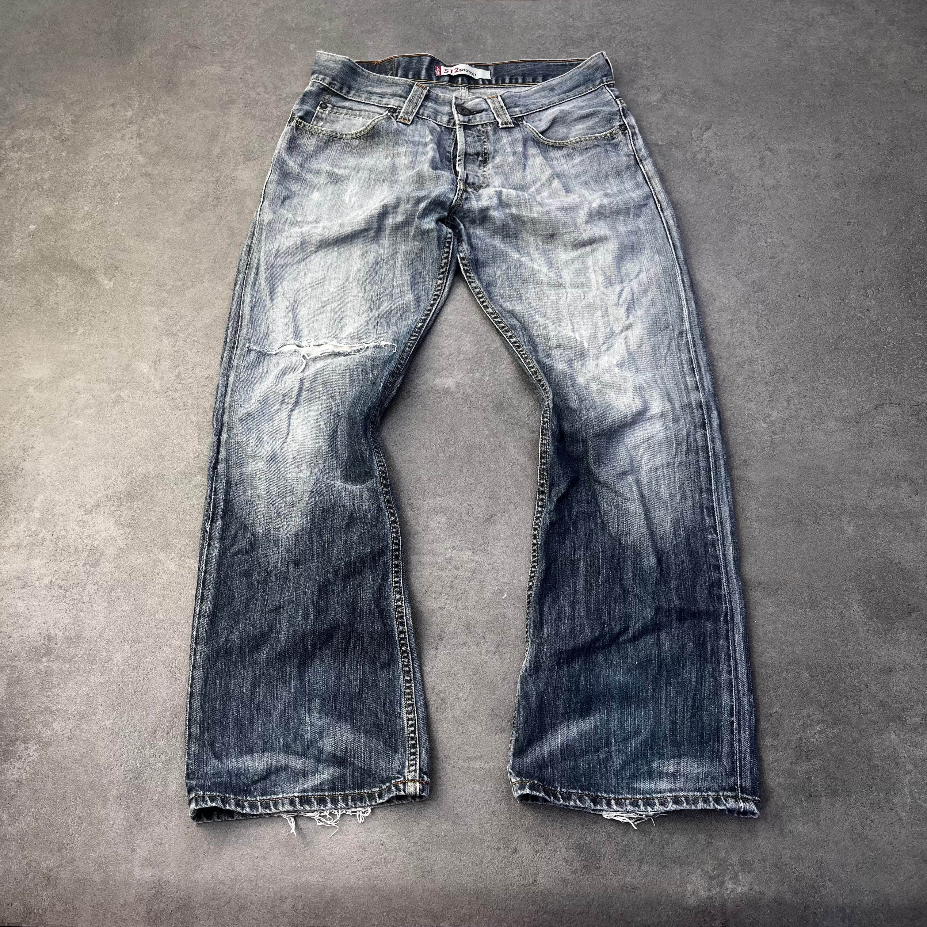Vintage Ripped 512 Bootcut Levi’s W30 L34