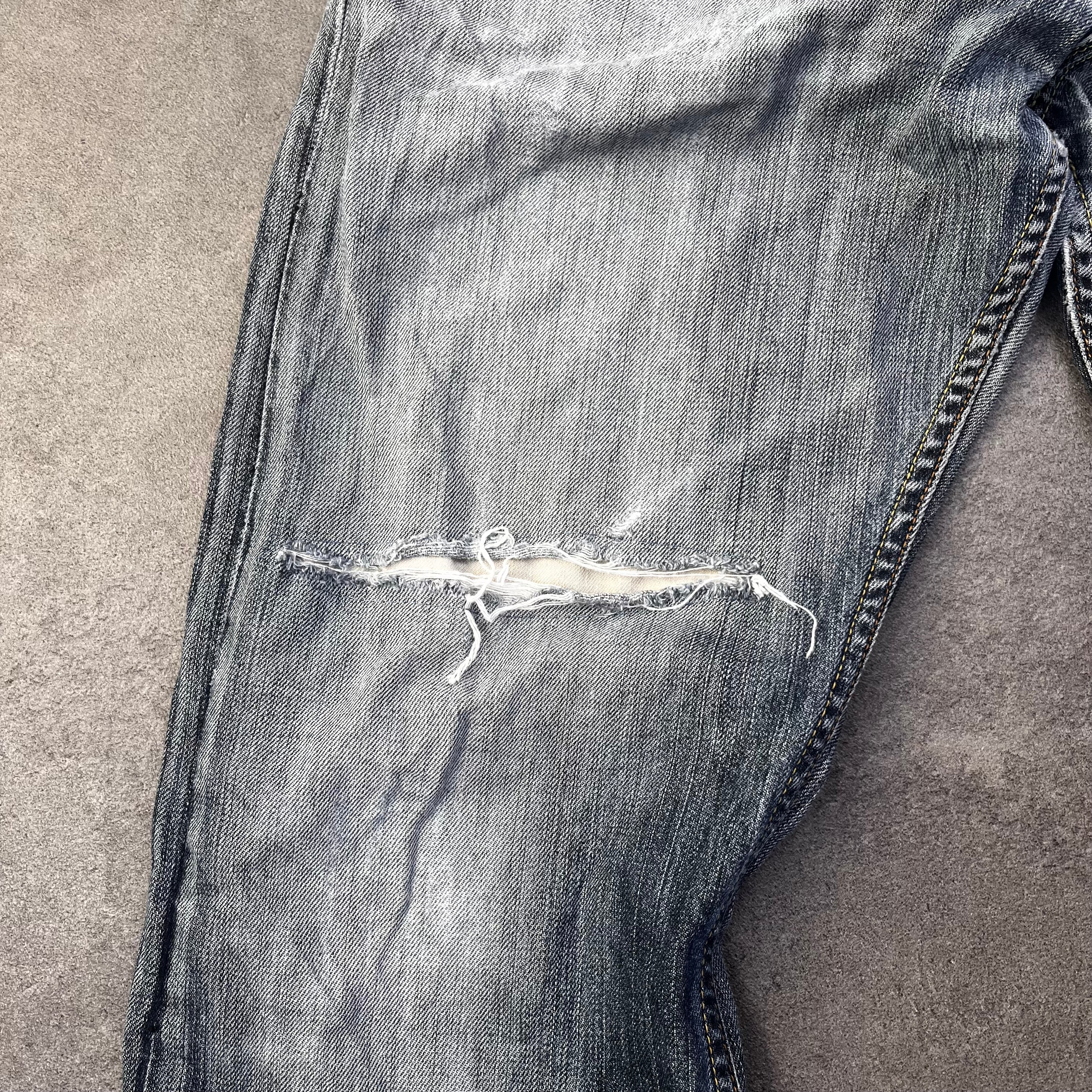 Vintage Ripped 512 Bootcut Levi’s W30 L34