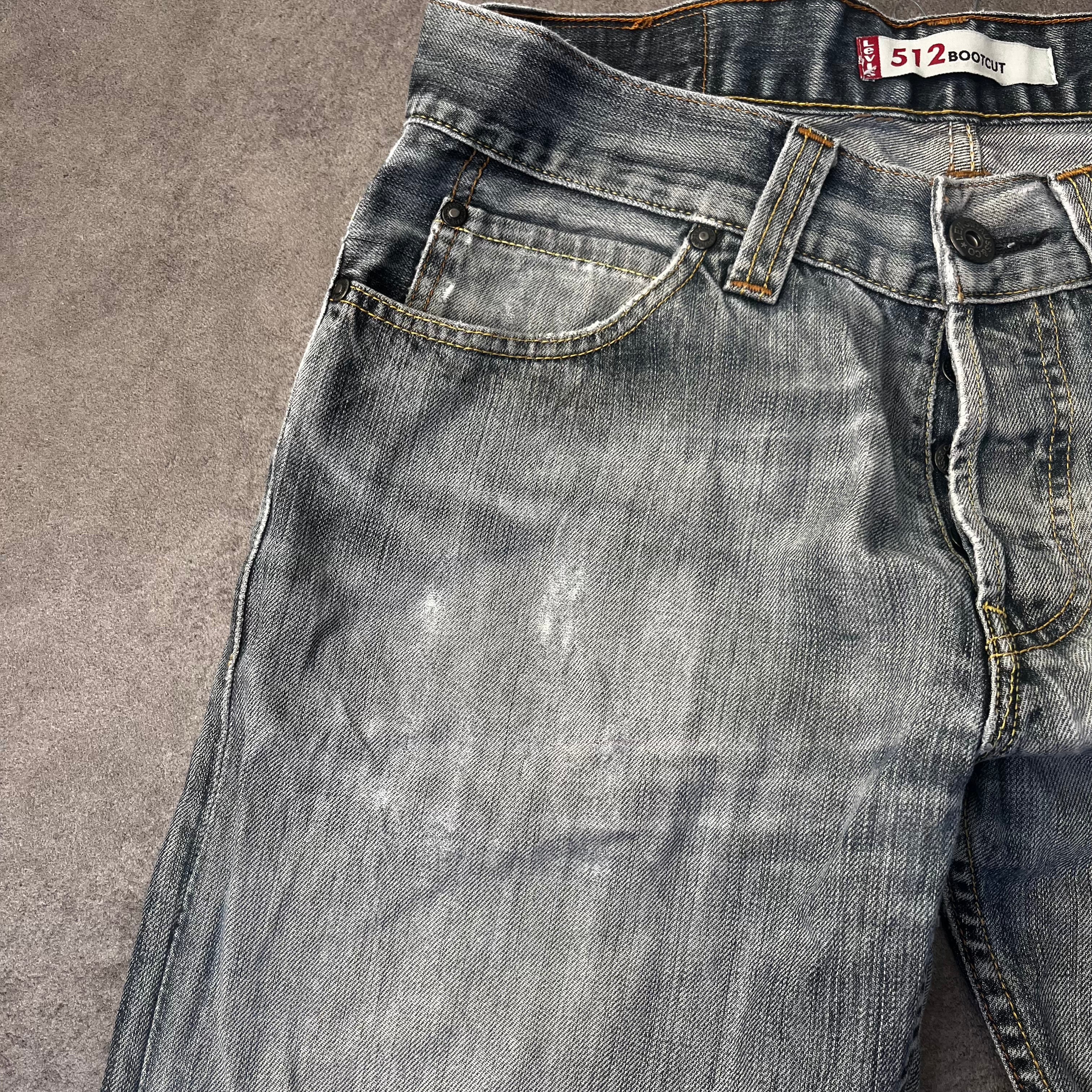 Vintage Ripped 512 Bootcut Levi’s W30 L34