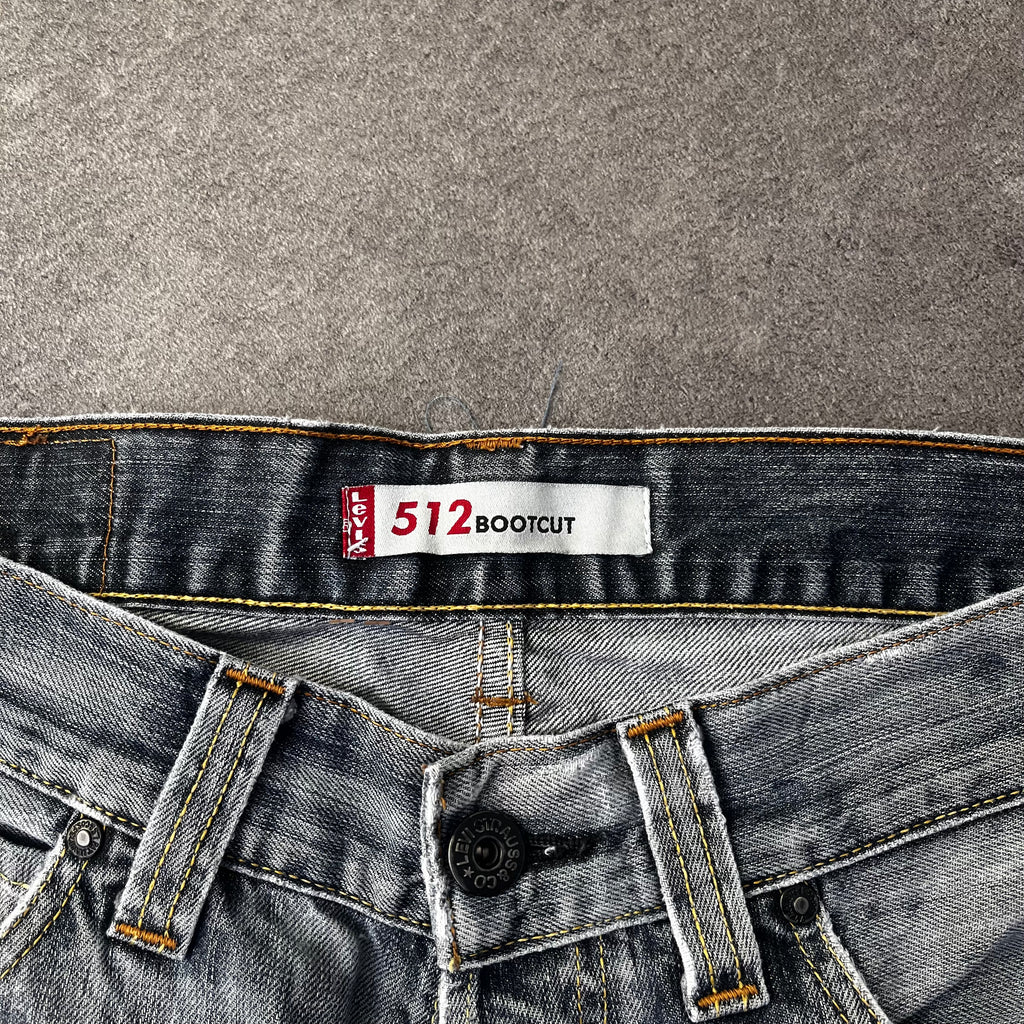 Vintage Ripped 512 Bootcut Levi’s W30 L34