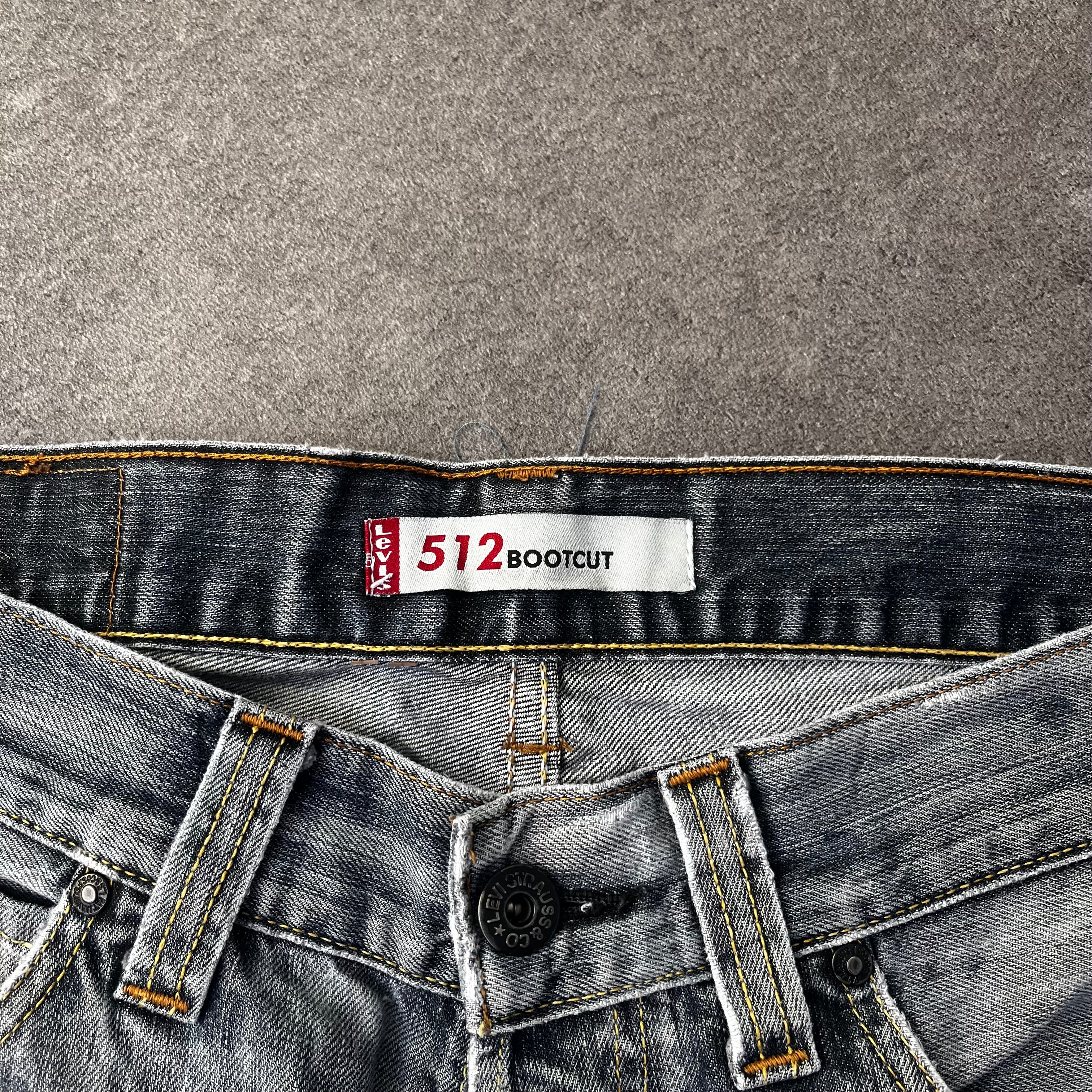 Vintage Ripped 512 Bootcut Levi’s W30 L34