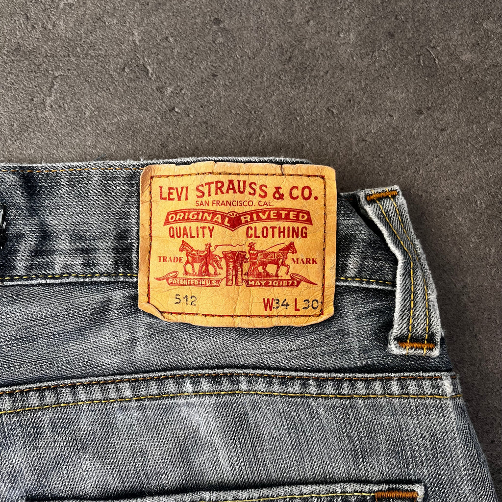 Vintage Ripped 512 Bootcut Levi’s W30 L34