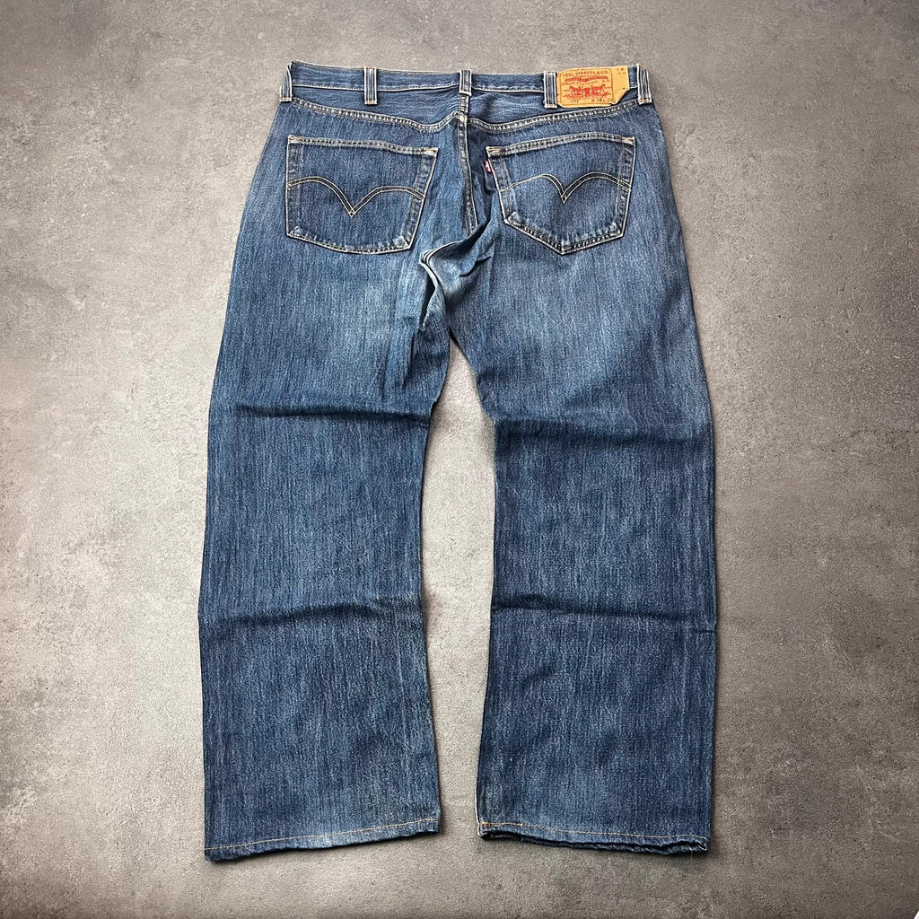 Vintage Levi's 501 Jeans Herren W38 L30 Blau – Rückansicht