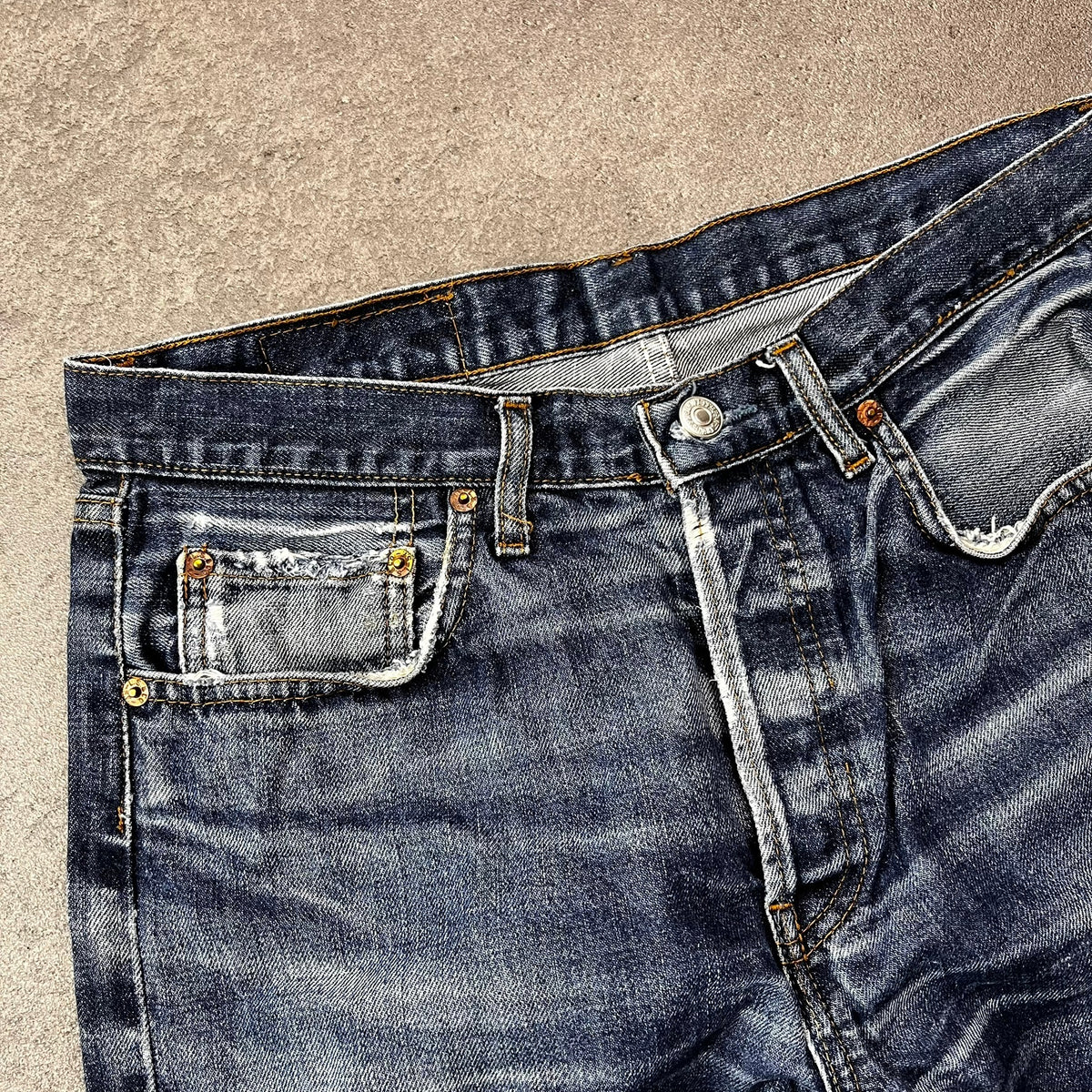 Vintage Levi's 501 Jeans Herren Straight W32 L30 Made in USA Washed Dunkelblau