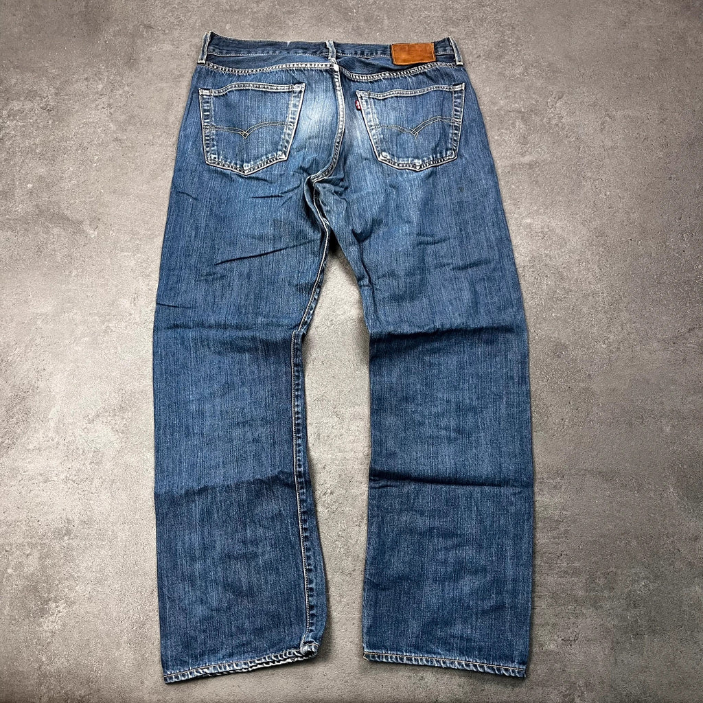 Vintage Levi's 501 Premium Jeans Herren W36 L32 Blau – Rückansicht